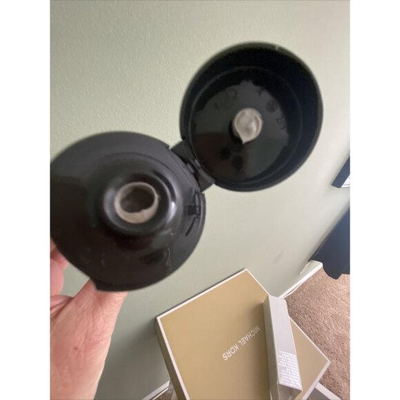 Grown Alchemist Intensive Body Exfoliant Inca-Inchi Pumice & Activated Charcoal - Picture 10 of 13